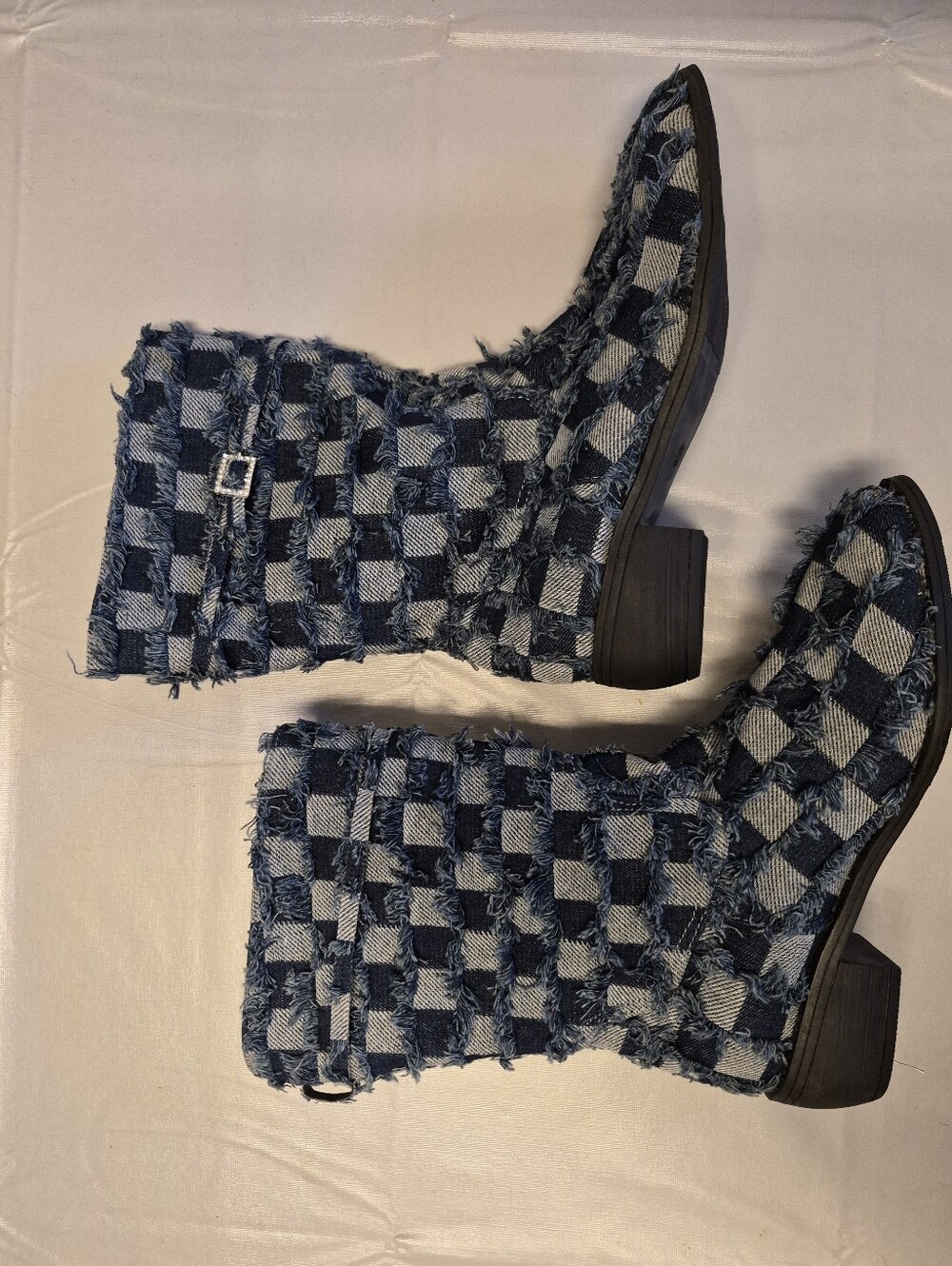 New Without Tags Blue Denim Fringe Boots W/Rhinestone Accents Size 9.5 - Picture 12 of 12
